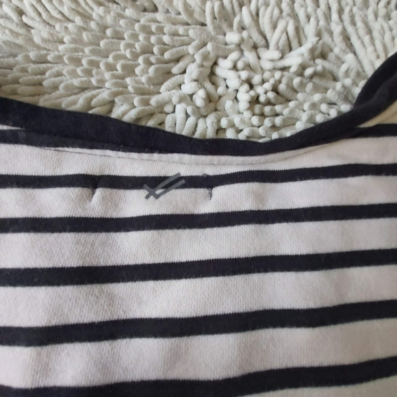 William Rast striped short sleeve shirt- size large - Picture 5 of 6